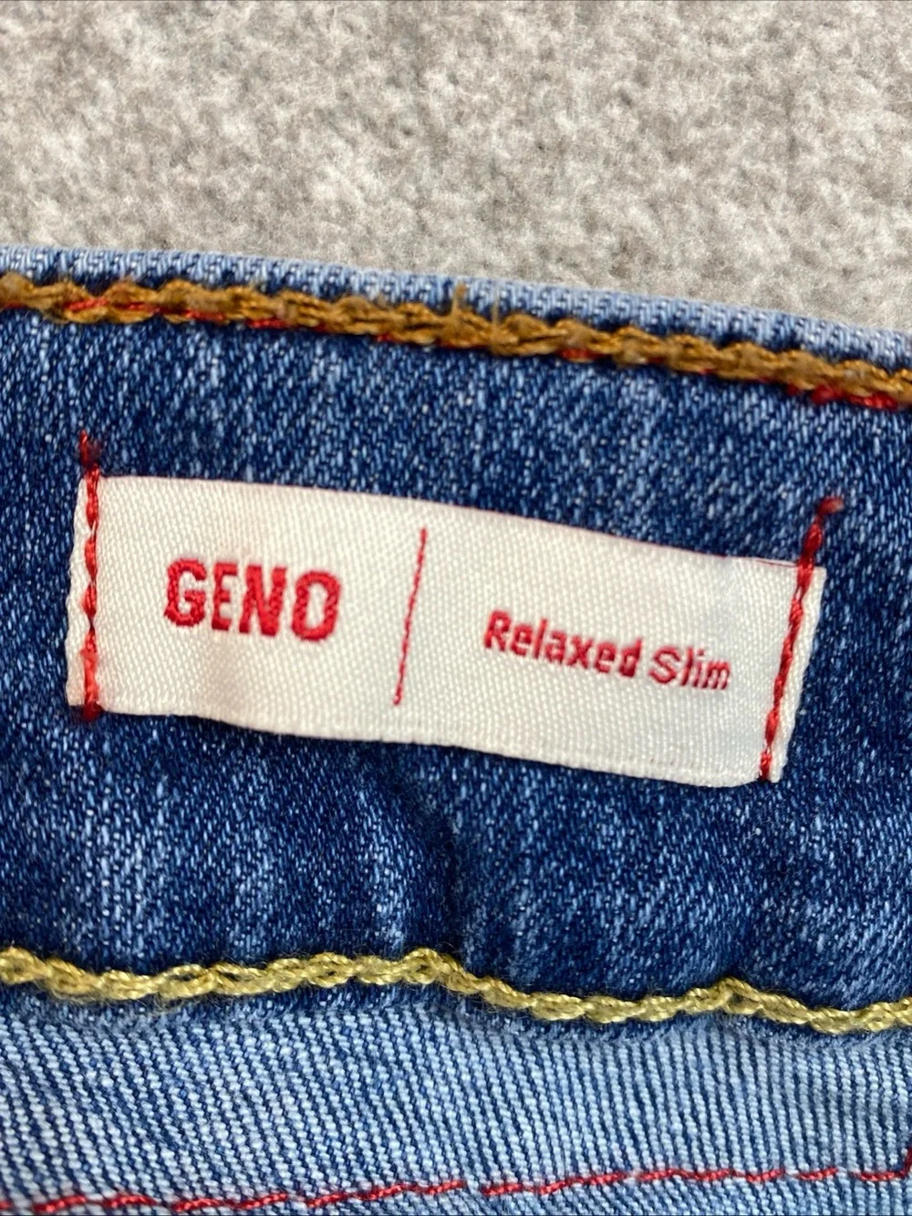 True Religion Men's Geno Relaxed Slim Fit Straight Jeans Size 34